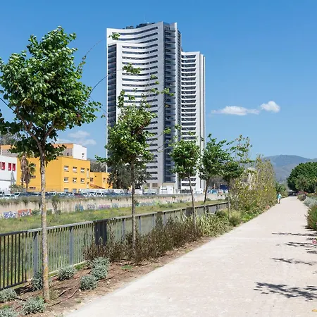 Skyline Iv Pool & Coworking By Ele Malaga